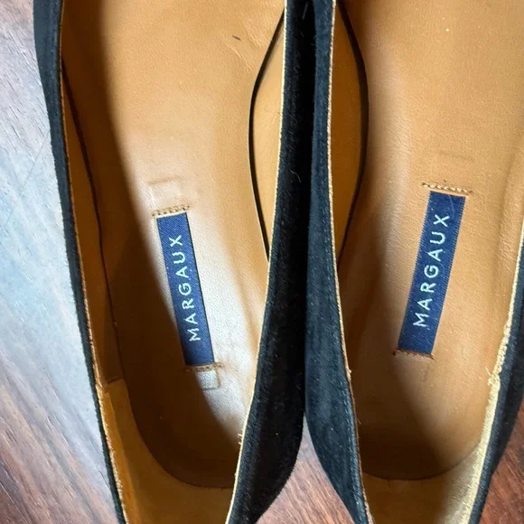 Margaux Women's Black Suede Flats Size 38.5 - Picture 2 of 5